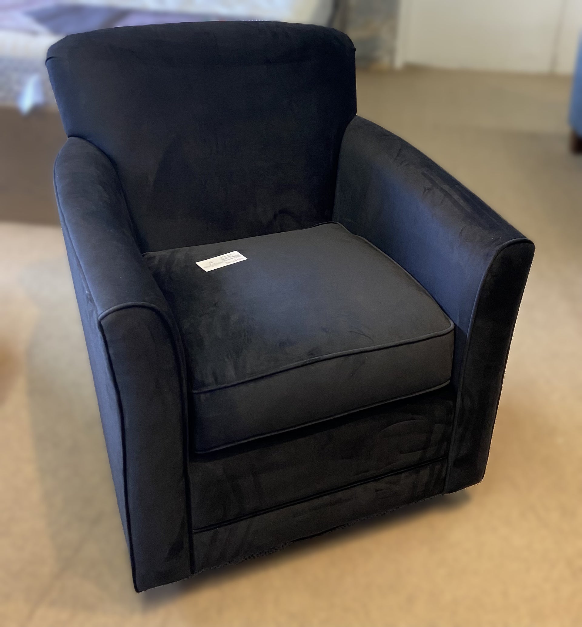 In Stock *NEW* Swivel Wallace Chair