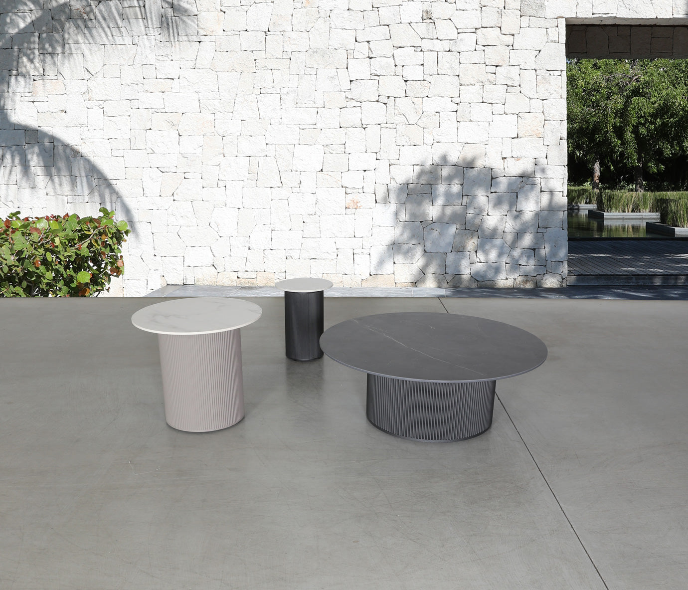 Roman 14" Side Table