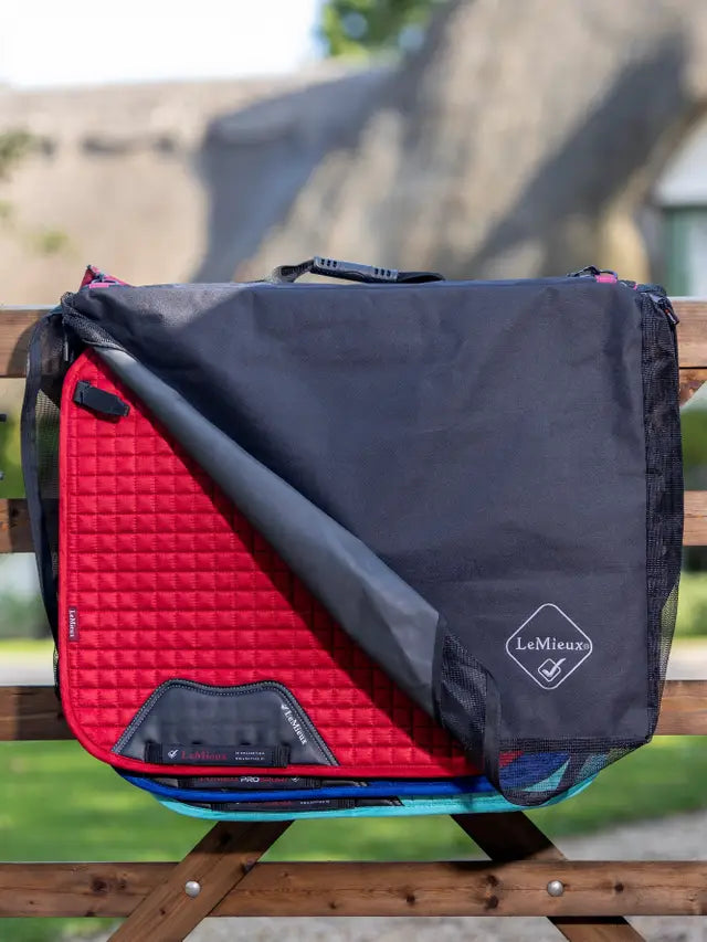 Saddle Pad Bag Black