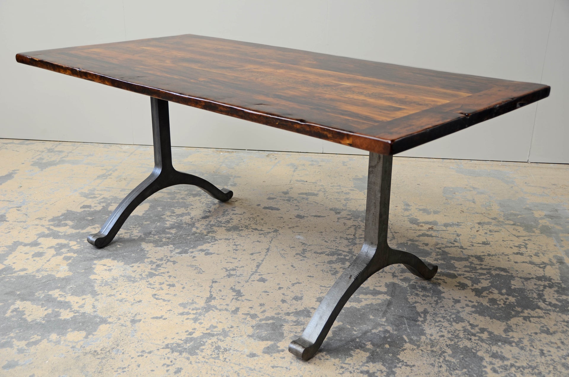 Wishbone Harvest Table