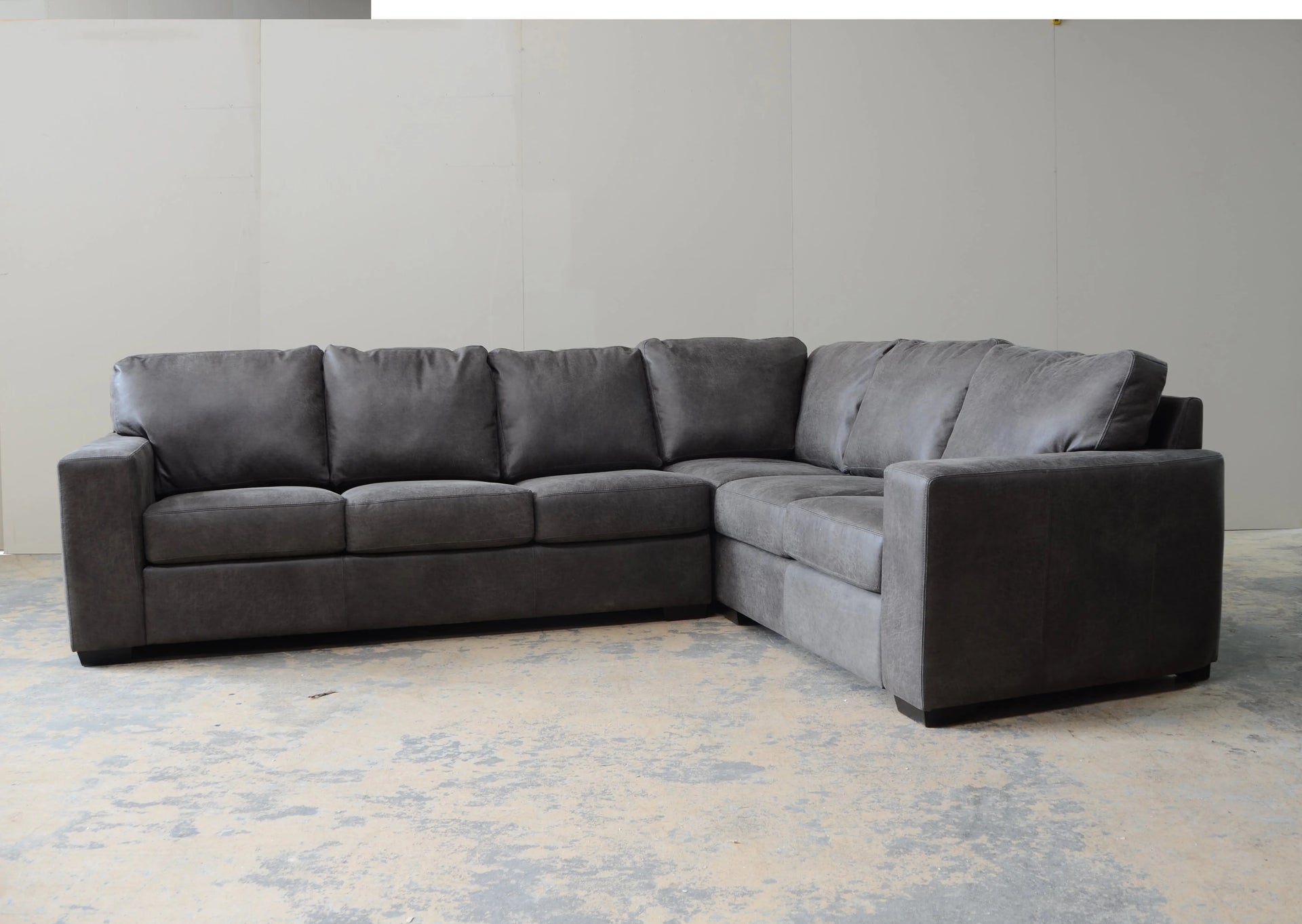 In Stock 4400 Design Line Sectional "B": Breyer Slate
