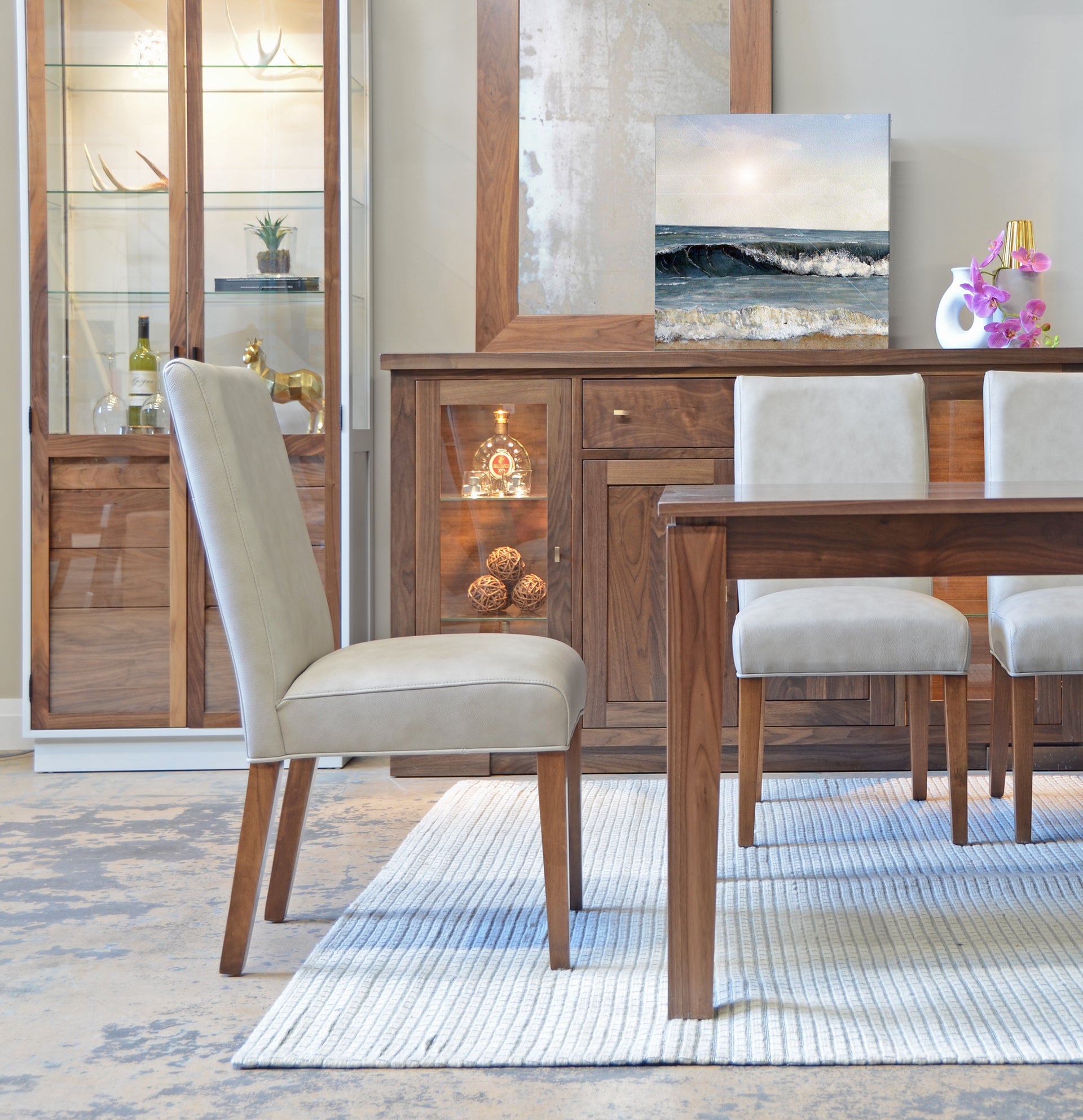 Zovic Dining Table